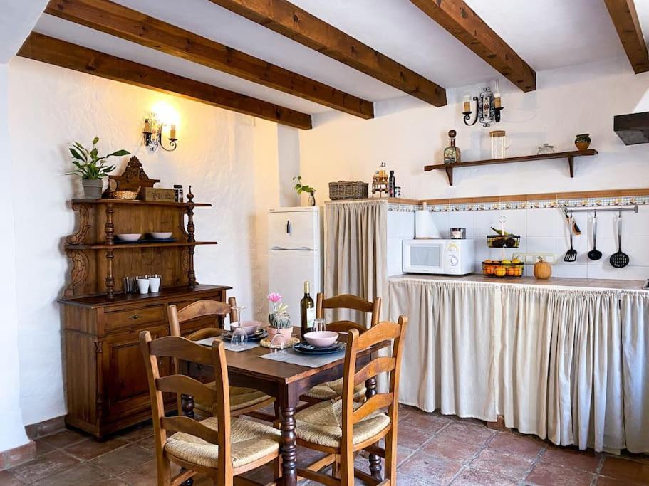 Casabenadalid. Casa Rural Con Piscina. Benadalid Exterior foto